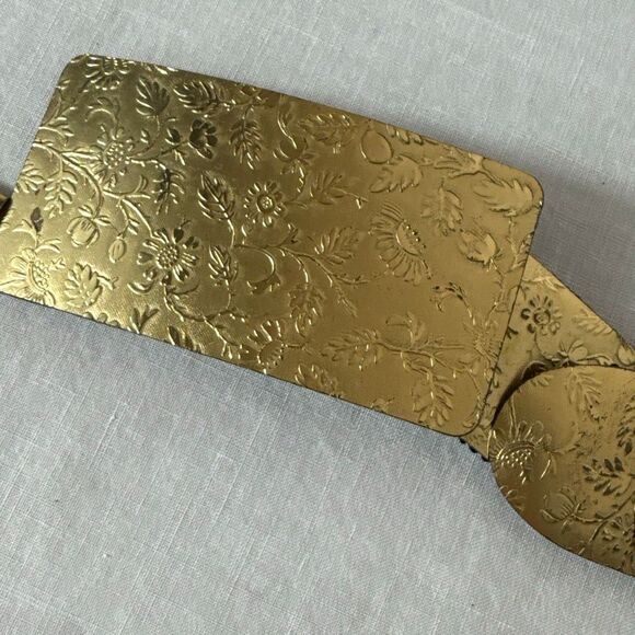 Vintage Embossed Brass Coin Belt – Floral Etched Metal with Elastic Back - Picture 6 of 16